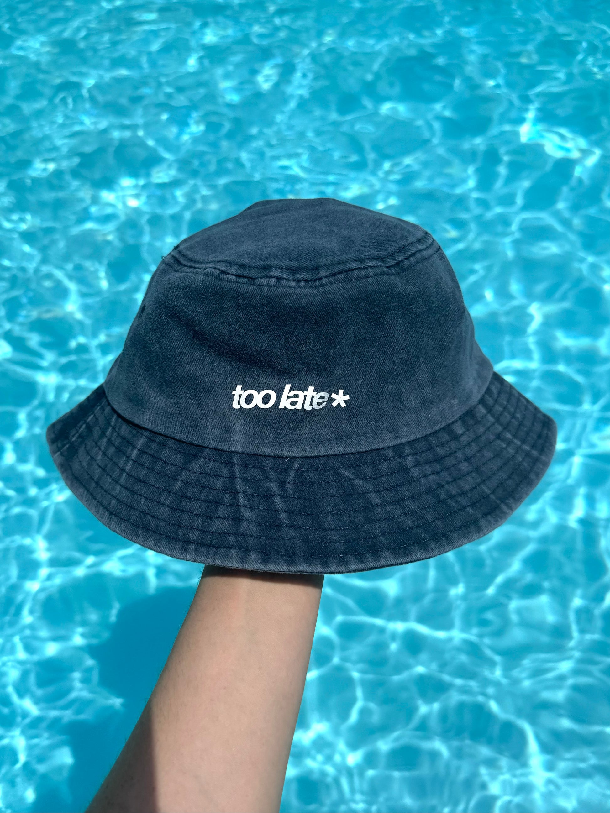 Gorro bucket efecto lavado azul