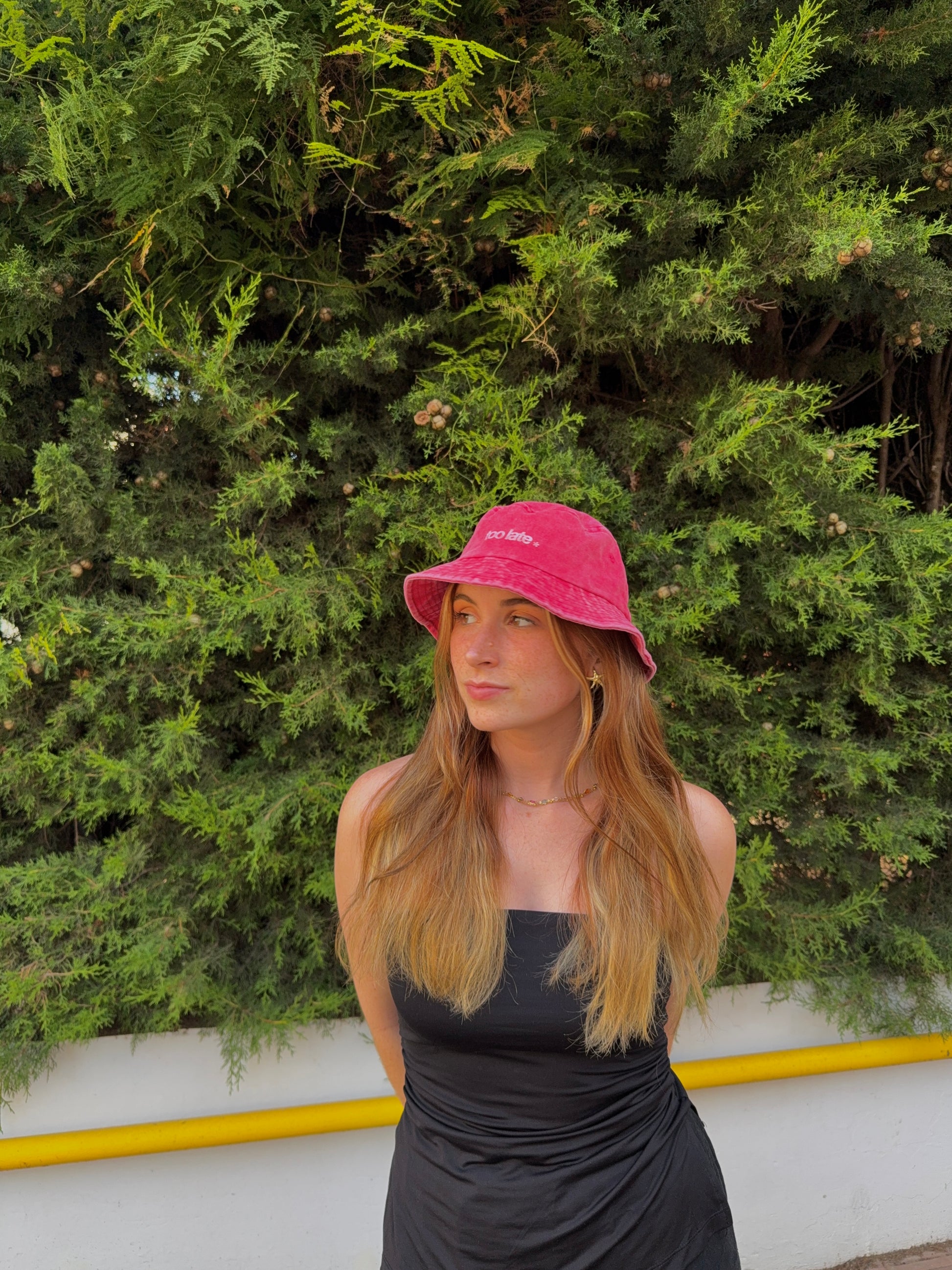 Gorro bucket efecto lavado rosa